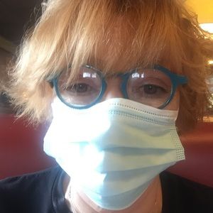 Meet your Posher, Pam